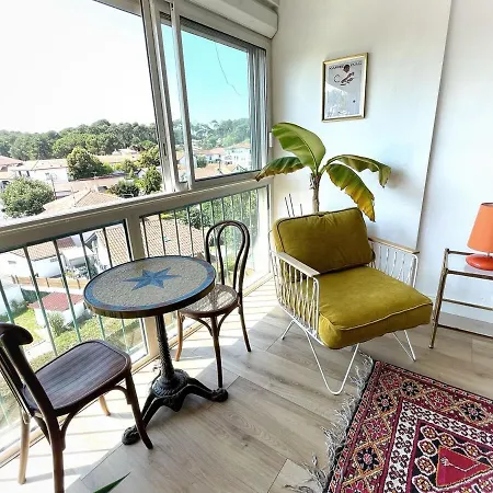 Charming 3 Bedroom With Stunning Views 5 Minutes From The Beaches Appartamento *