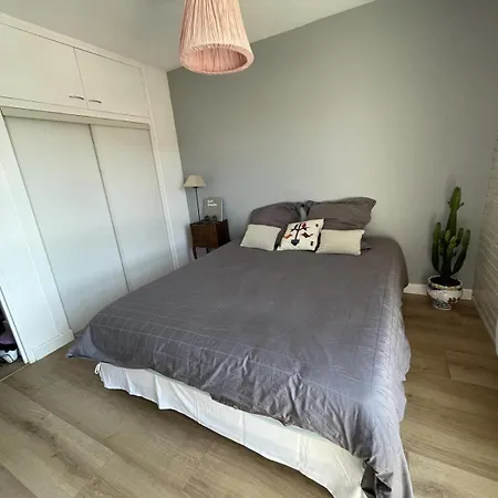 Apartment Charming 3 Bedroom With Stunning Views 5 Minutes From The Beaches